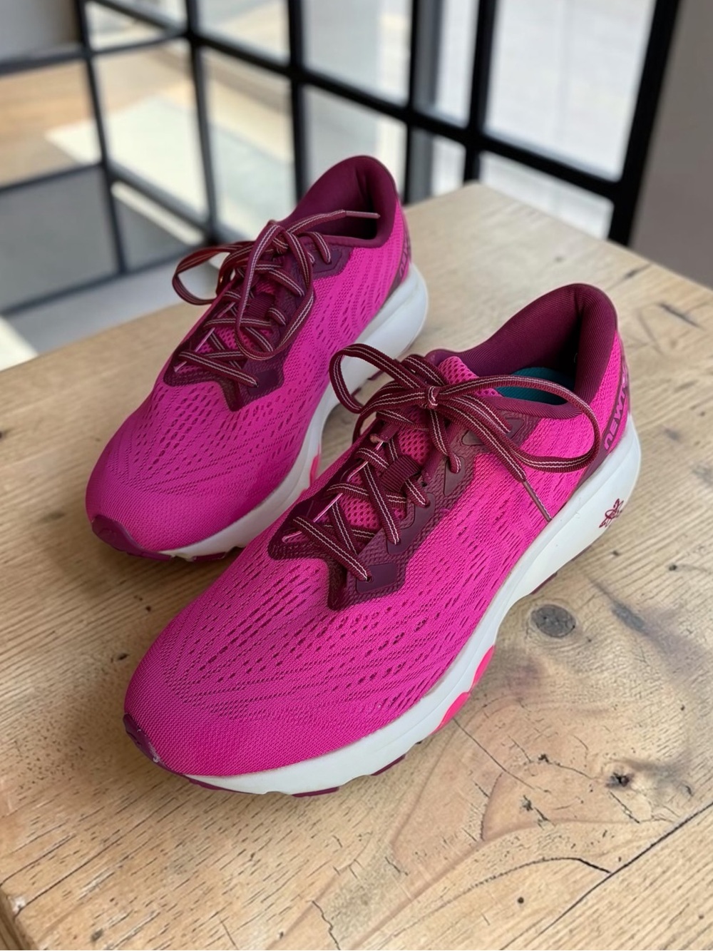 Newton Running Gravity 13 Sneakers Magenta Pink Athletic Shoes